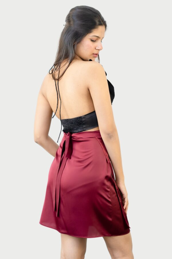 Solid Pencil Skirt - Image 4